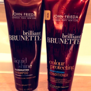 梅宮アンナさん 愛用 ヘアケア シャンプー コンディショナーは ジョンフリーダ John Frieda